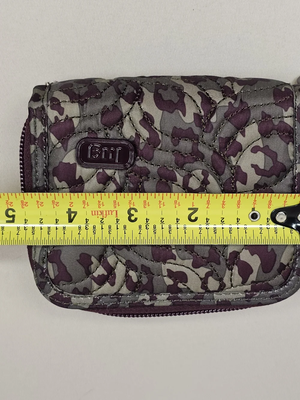 lug splits zip